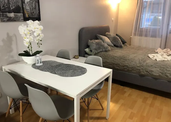 Na Zdrojowej シフィノウイシチェ